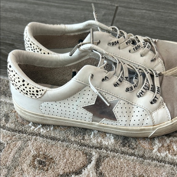 Vintage Havana White and Gray Star Sneakers Size 8 - Picture 7 of 9